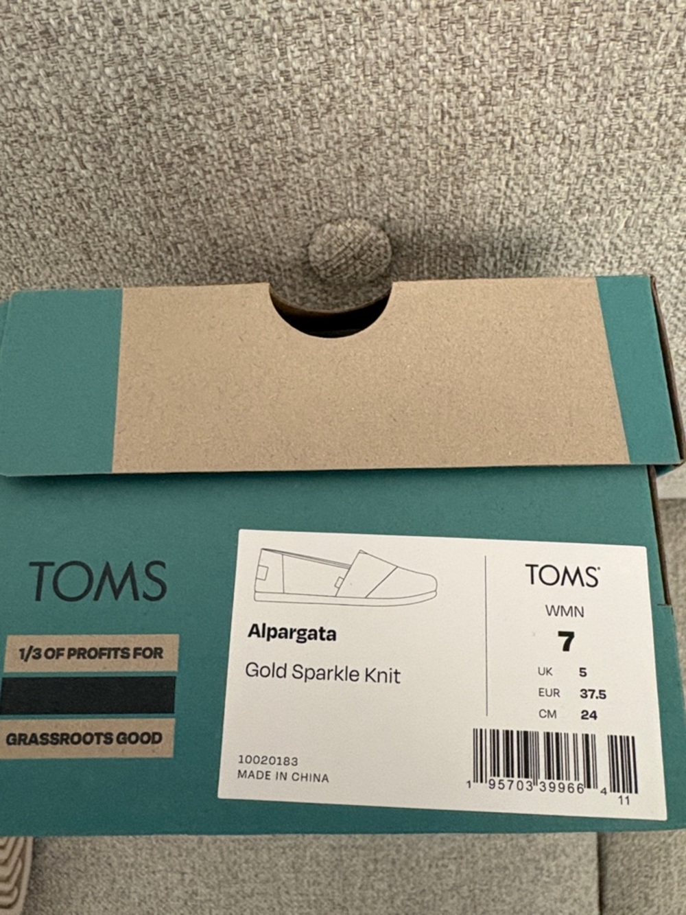 TOMS Brand New Wm Alpargata in Gold Sparkle - Picture 3 of 3